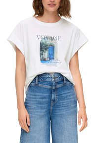 s.Oliver MIT KAPPÄRMELN - T-shirt print - weiß