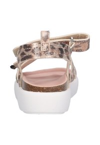 Bronzefarbene metallische Sandale mit Leopardenmuster-Riemen, weicher pinker Innensohle, weißer Außensohle, verstellbarem Fersenriemen und Kork-Mittelsohle.