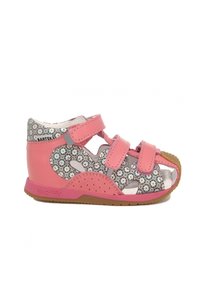 Sandalo in pelle rosa con tomaia a motivi floreali, design aperto sulla punta, doppie cinghie con chiusura a strappo e suola in gomma. Nome del marchio: Bartek.