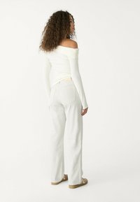 Stradivarius WIDE - Wide Leg - silver-coloured