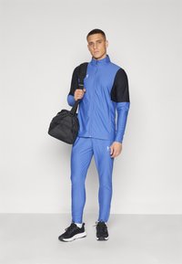 Under Armour CHALLENGER - Treniņtērps - starlight/celeste