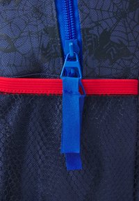 Kidzroom BACKPACK SPIDER-MAN TANGLED WEBS UNISEX - Hátizsák - navy