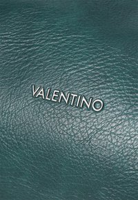 Valentino Bags INFINITY UNISEX - Torba za vikend - verde
