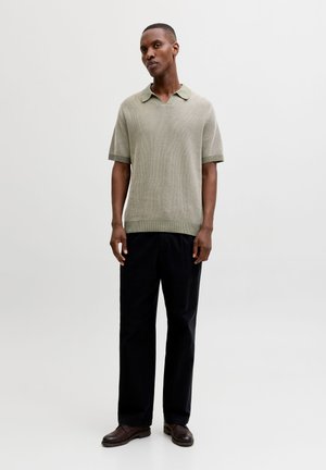 Jack & Jones PREMIUM, POLOSHIRT KURZARM REGULAR FIT - Polo majica - Gray