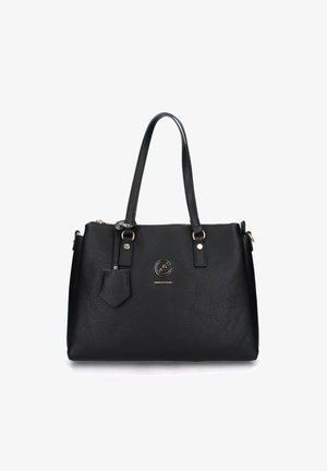 Bolso de mano de cuero negro con superficie texturizada, doble asa, un pequeño bolsillo frontal y un acento de logo en tono dorado en la parte delantera.