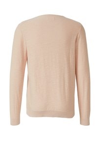 Lichtbeige, langärmelige gebreide trui, gezien van achteren, met een ronde halslijn en geribbelde zoom en manchetten.