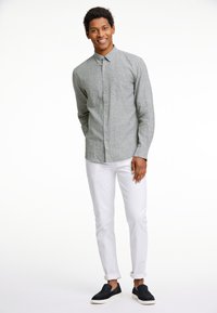 Lindbergh Camisa - army