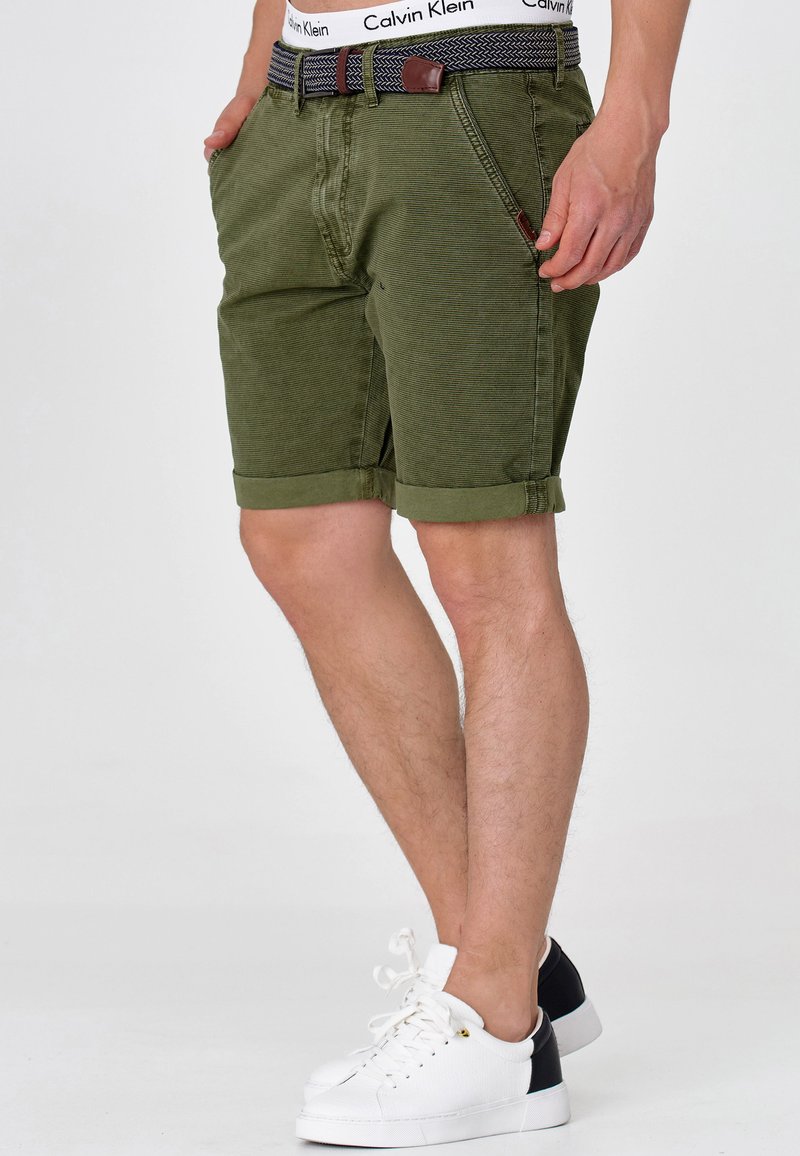 Herren Chino Shorts | INDICODE JEANS CAEDMON Shorts cypress/dunkelgrün - TB45253 Herren Chino Shorts | INDICODE JEANS CAEDMON Shorts cypress/dunkelgrün - TB45253
