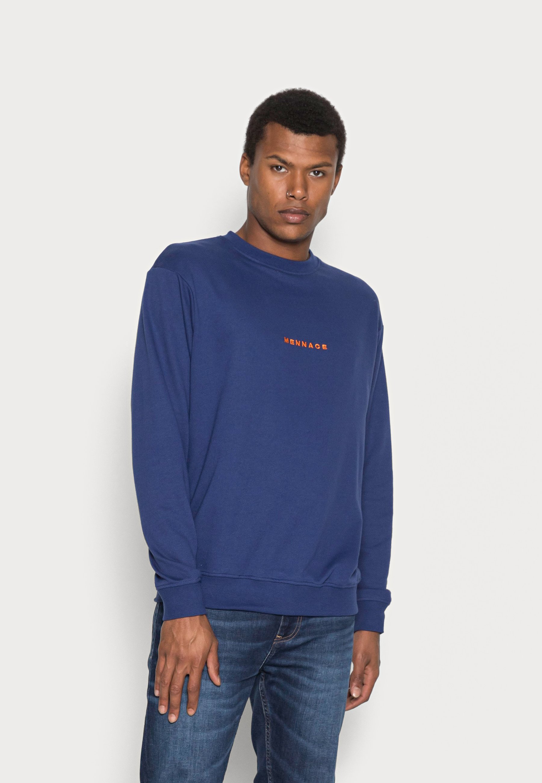 Sudaderas Con Y Sin Capucha Hombre | Mennace Sudadera Extragrande Gris Con  Capucha Y Estampado Fotográfico En Pecho Y Espalda Gris — The Spirit