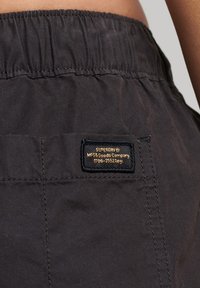 Superdry & Co Cargobroek - black