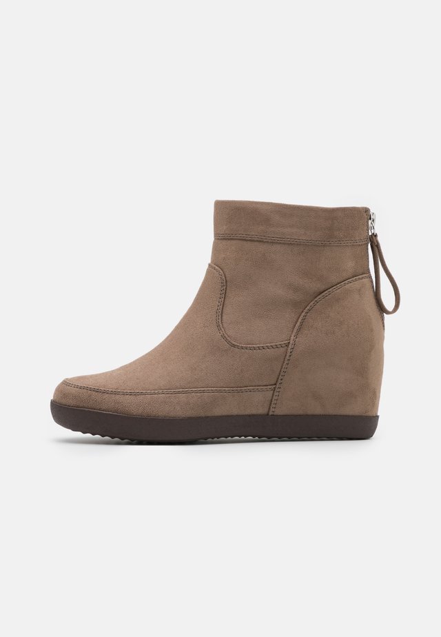 Botines de cuña - taupe