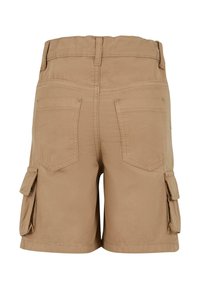 Beige cargo shorts met een middelhoge tailleband, twee achterzakken en twee zijzakken. Gemaakt van lichte stof met zichtbare stiksels.