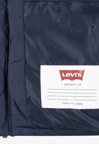 Levi's® ESSENTIAL - Colete - dress blues