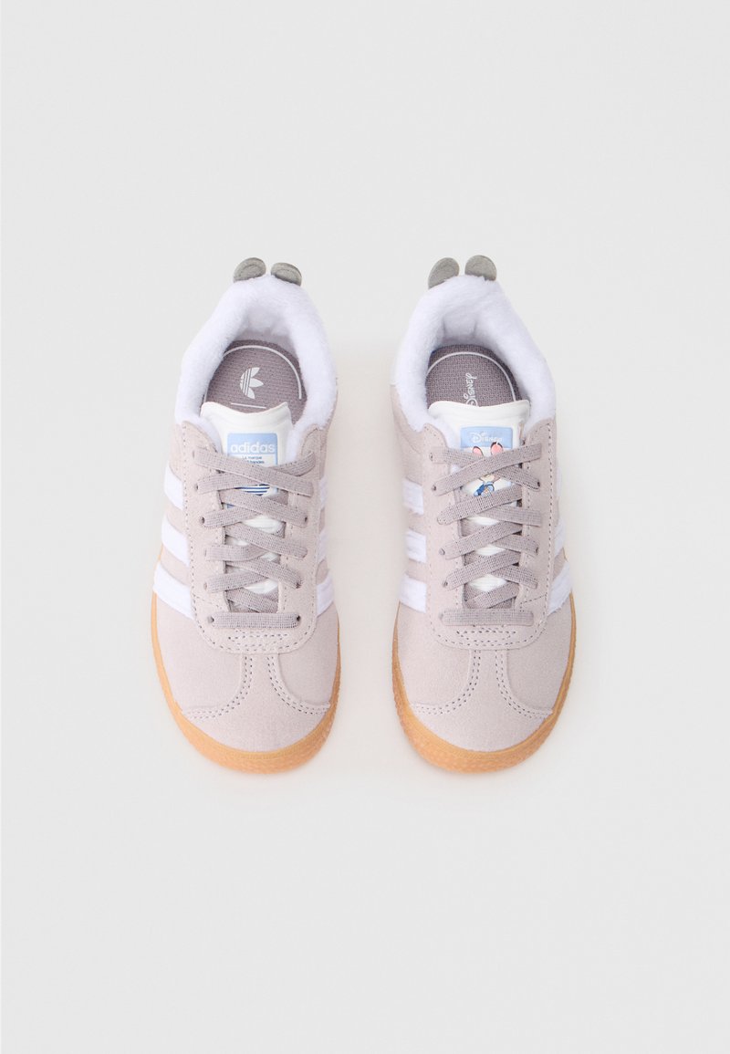adidas gazelle silver green womens adidas Originals Campus 00s Shoes