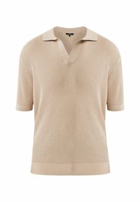 Camisa polo de punto beige con mangas cortas, que presenta un escote en V y un tejido texturizado de trama abierta. Terminada con detalles de cuello y dobladillo acanalados.