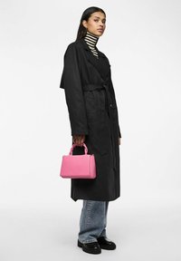 Pieces PCSCARLETT LS - Trentšmantel - black