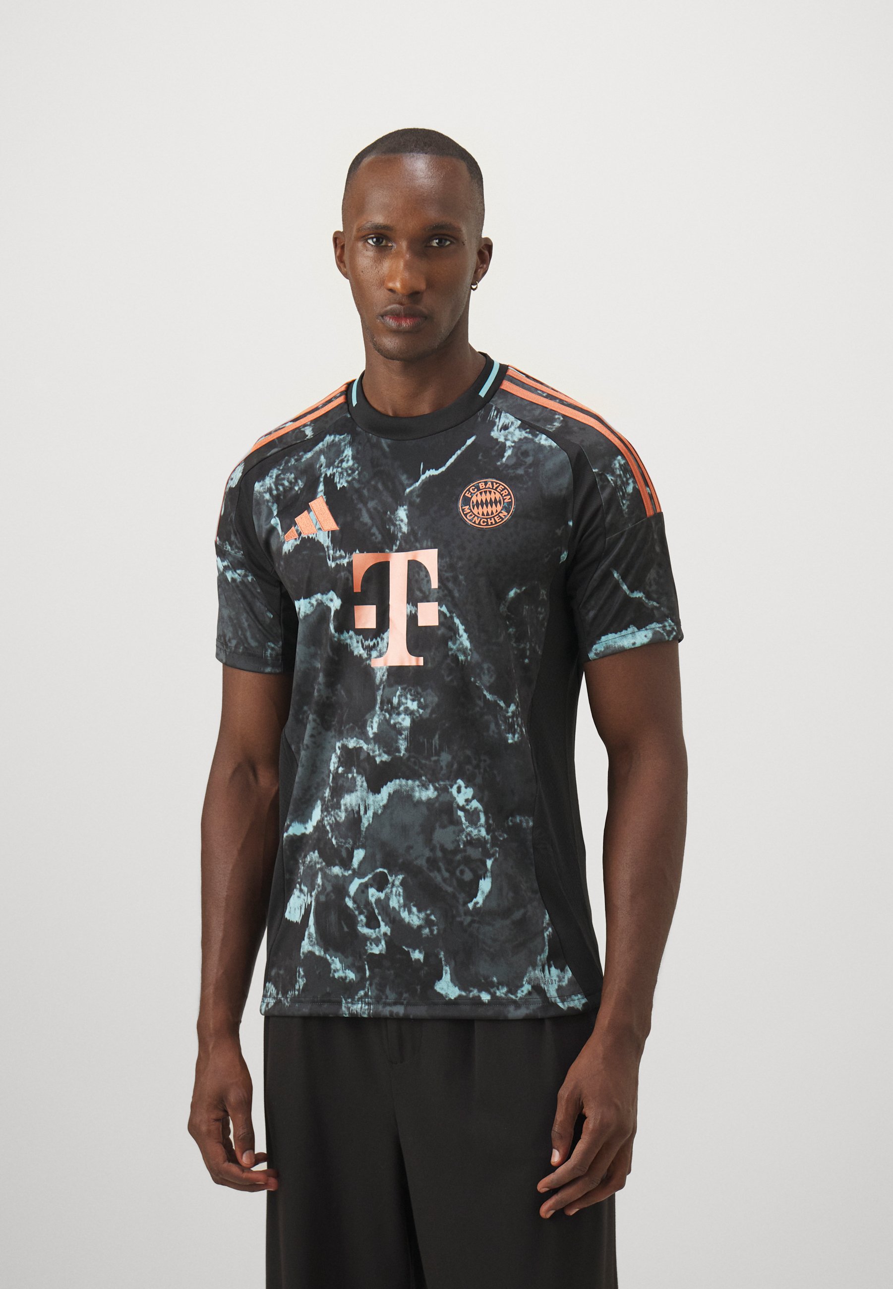 adidas Performance FC BAYERN 2024/2025 AWAY - Artykuły klubowe