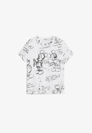 Biely tričko s krátkym rukávom má na sebe čierne náčrty animovanej postavy, s ručne písaným textom a rôznymi pózami po celom materiáli.