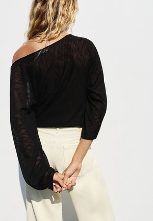 PULL&BEAR, FINE KNIT ASYMMETRIC - JUMPER - Trui - black