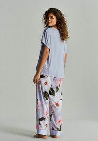B by Ted Baker Pyžamová sada - grey floral