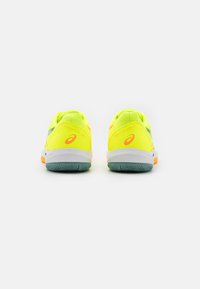 ASICS SOLUTION SWIFT FF 2 - Chaussures de padel - safety yellow/stadium orange