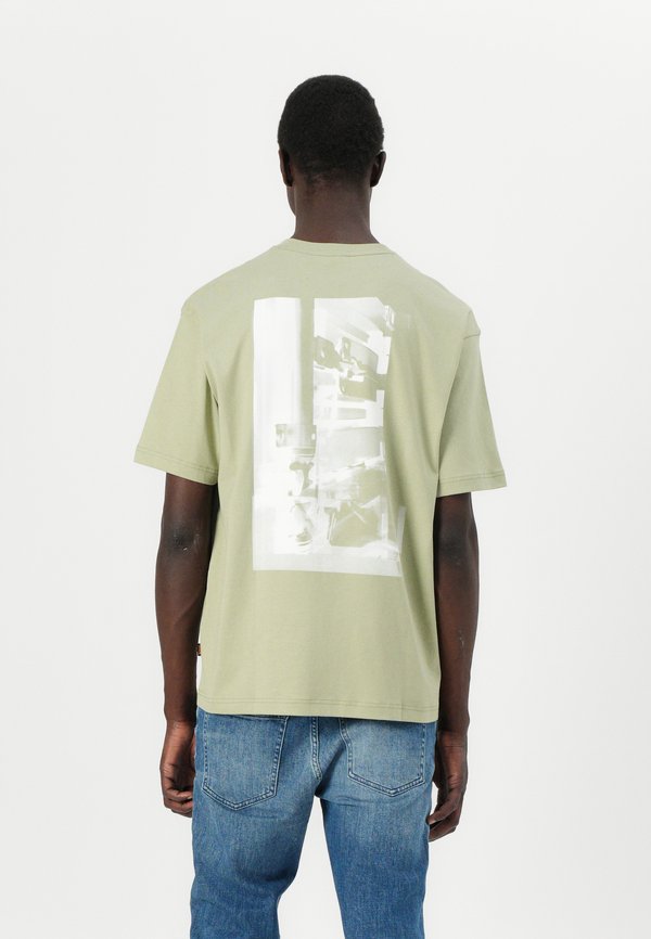 SECTION - T-Shirt print