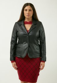 Maison Form'elle Giacca in similpelle - black