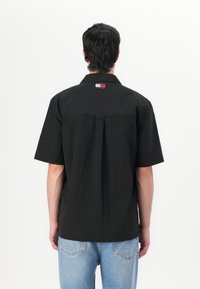 Tommy Hilfiger F1 MOVIE RACING SATIN SHIRT - Camisa - black