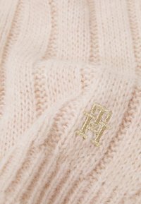 Tommy Hilfiger TIMELESS  - Scarf - cashmere creme