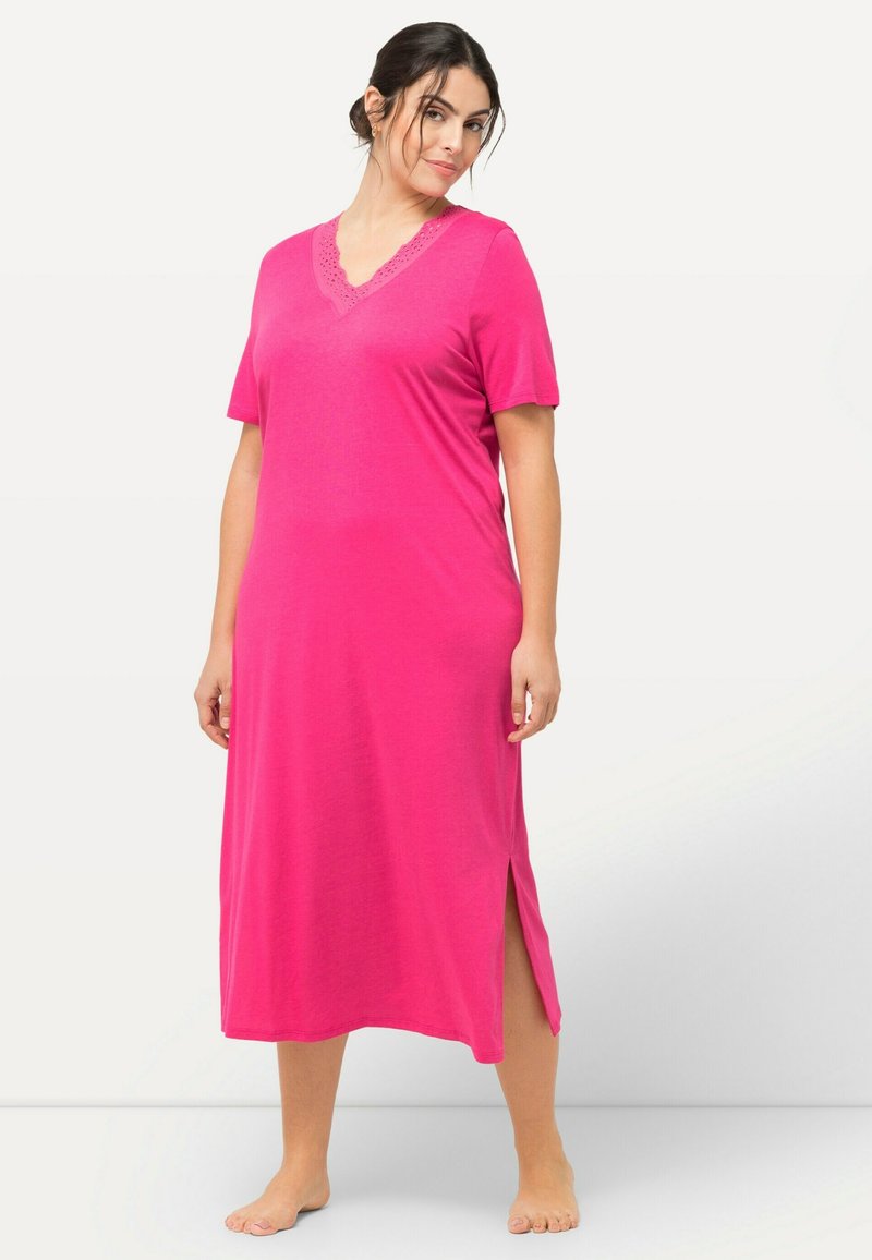 Ulla Popken LOCHSTICKEREI V-AUSSCHNITT HALBARM - Camicia da notte