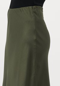 ONLY Petite ONLJANE LIFE LONG BIAS SKIRT  - Maxiskjørt - kambaba