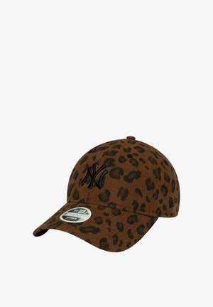Cappello a stampa leopardata marrone realizzato in tessuto testurizzato, con logo ricamato nero e visiera curva dotata di cinturino regolabile.