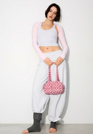 Bershka, POCKETS POLKA DOT - BAG - Sac à main - pink