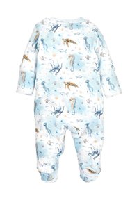 Babykleding met lange mouwen en voetjes, met een lichtblauwe achtergrond en zeedieren zoals octopussen, zeepaardjes, schildpadden en vissen.