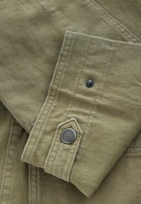 UTILITY - Chaqueta vaquera - khaki green