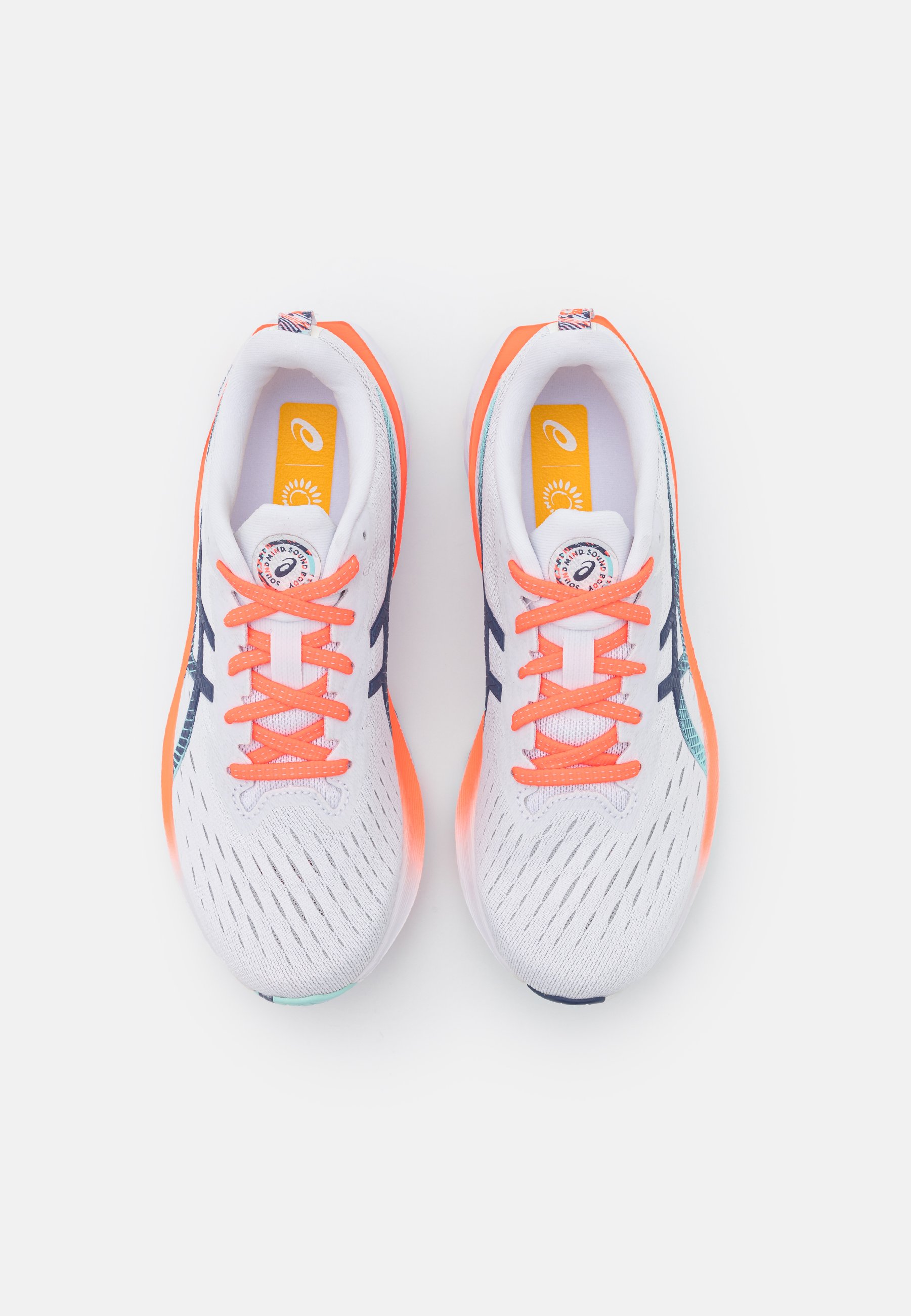 ASICS NOVABLAST 2 CELEBRATION OF SPORTS - Hardloopschoenen neutraal -  white/wit - Zalando.nl