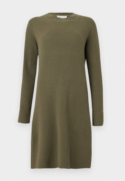 CLOSED CREW NECK DRESS LONG SLEEVE - Džemperkleita - forest green