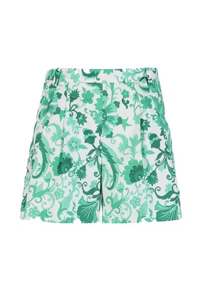 Shorts blancs à taille haute avec des plis, présentant un motif floral et feuillu vert sur toute la surface.