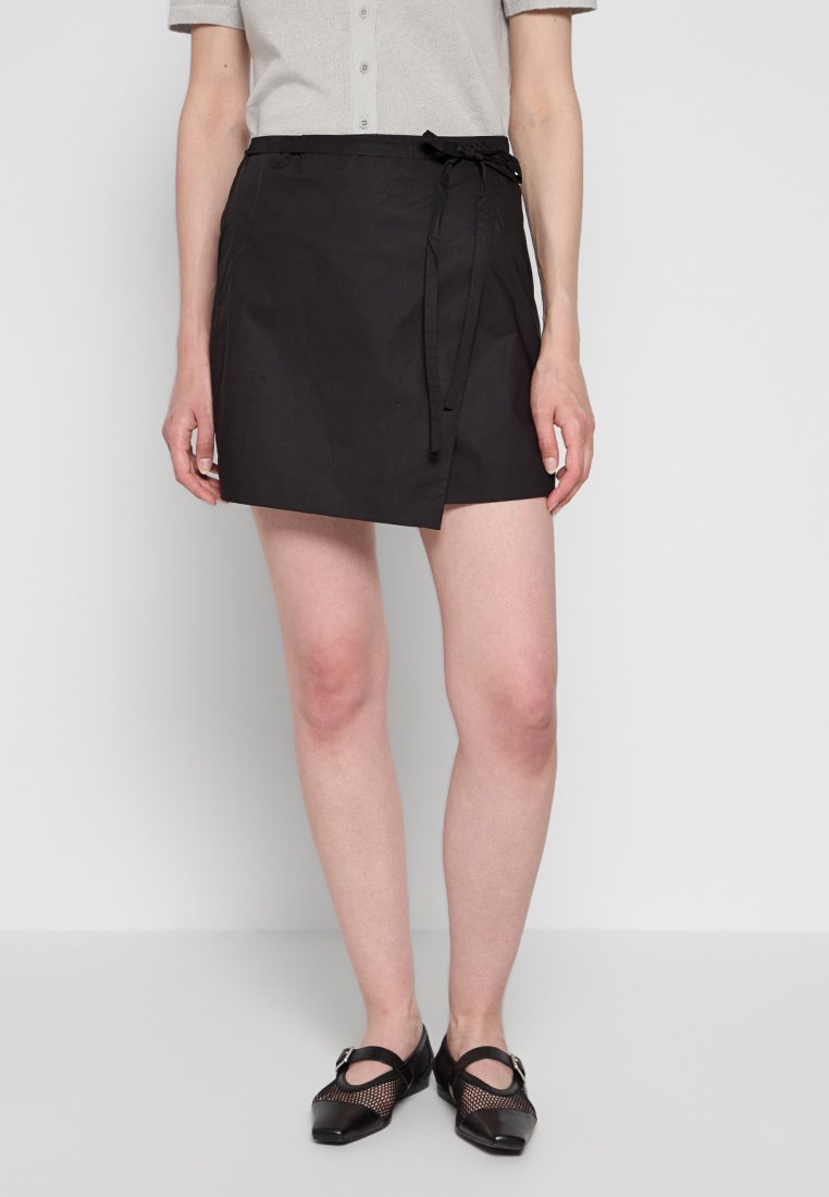 FRAME Wikkelrok zwart