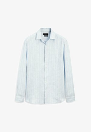 Camicia a maniche lunghe azzurro chiaro con colletto button-down, caratterizzata da strisce bianche verticali e un tessuto di lino testurizzato. Cinque bottoni sul davanti.