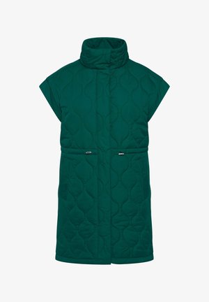 Gilet matelassé vert avec col haut, manches courtes et détails de poches. Présente un motif en vagues dans la texture du tissu.