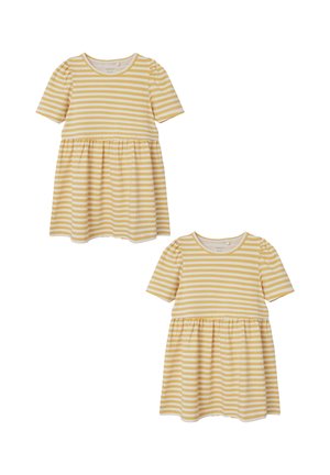Gestreiftes Kleid mit kurzen Ärmeln, rundem Ausschnitt und schwingendem Rock. Die Farben sind Gelb und Weiß mit horizontalen Streifen.