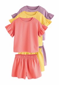 Set aus drei passenden Kurzarm-Oberteilen und Shorts in Koralle, Gelb und Lavendel. Strukturierter Stoff mit Rüschendetails an den Ärmeln und einem elastischen Bund.