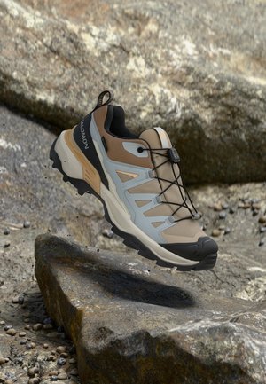 Salomon, X ULTRA 360 GTX W - Chaussures de marche - oxford tan/pearl blue/almond cream