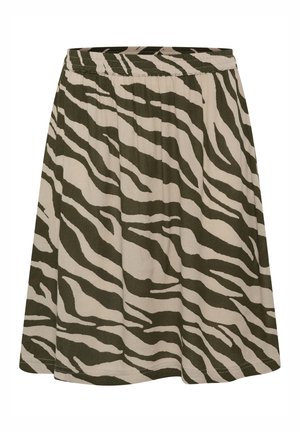 Randig kjol med zebratryck i olivgrön och beige tyg, med elastisk midja och en flödande form. Designen inkluderar djärva, kontrasterande ränder.