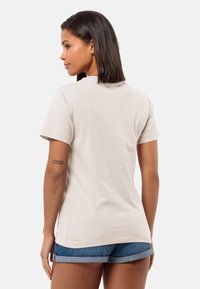 Jack Wolfskin ESSENTIAL T W - T-shirt print - sea shell