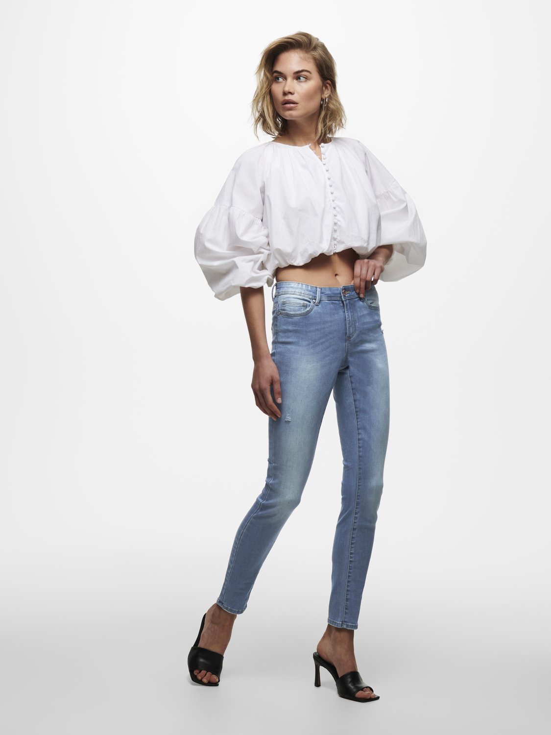 Onlwauw highwaisted flared jeans | ONLY