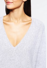 FTC Cashmere Neule - grey