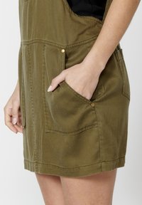 Koroshi STRAP - Vestido vaquero - kaki khaki