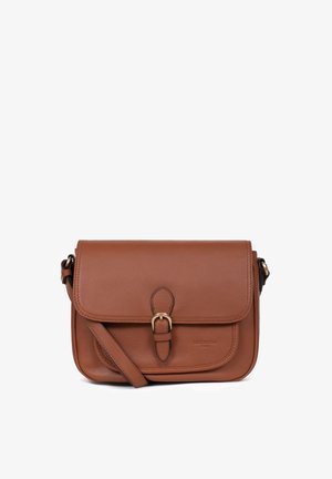 Braune Leder-Schultertasche mit Klappenverschluss und einer goldfarbenen Schnalle. Verfügt über einen Umhängegurt und eine glatte Textur.